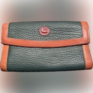 Vintage - Dooney & Bourke Green and Tan Leather Wallet